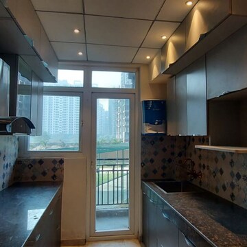 Kitchen in 3 BHK Apartment at Miglani Supercity Myfair Residency, Amrapali Dream Valley – for Sale