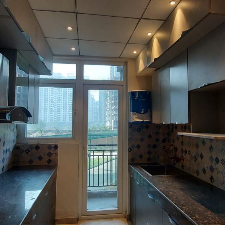 Kitchen, miglani-supercity-myfair-residency 3 Bedroom 1490 Sq.Ft. Apartment In Amrapali Dream Valley Greater Noida 9946292