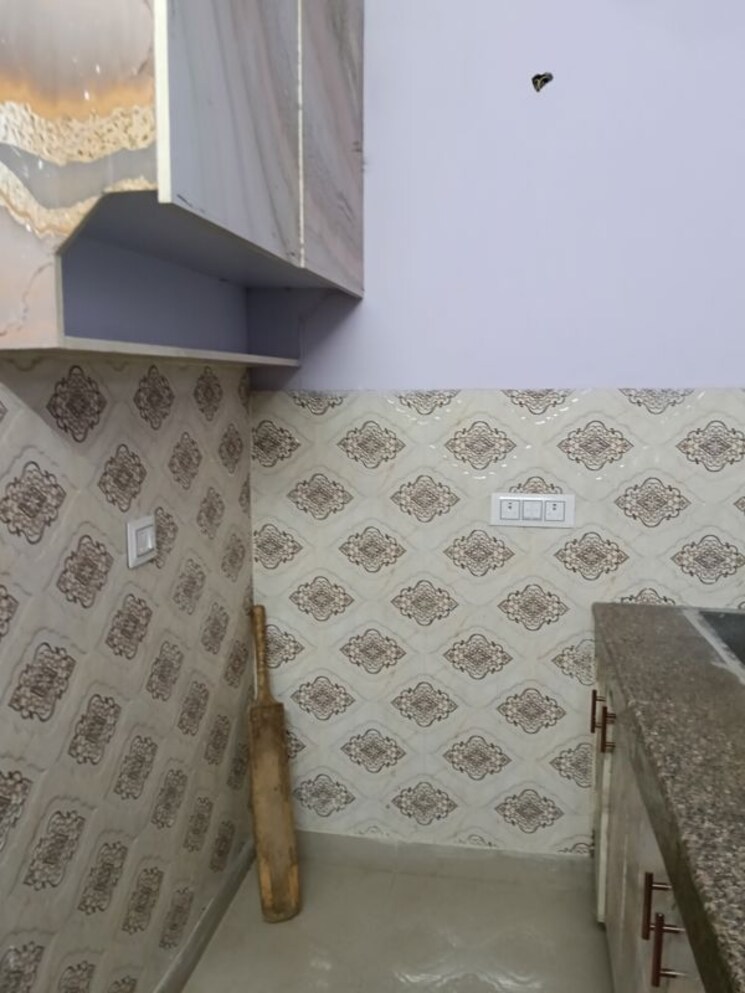 Bathroom, neb sarai 2 Bedroom 900 Sq.Ft. Builder Floor In Neb Sarai Delhi 9946303