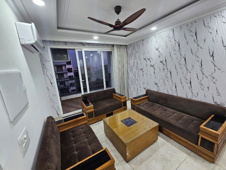 Kitchen, essentia-homes 3 Bedroom 1650 Sq.Ft. Builder Floor In Vip Road Zirakpur 9946308