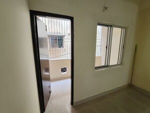 Room in 2 BHK Apartment at Lalpur Chowk – for Sale