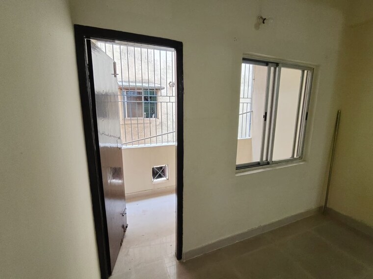 Room, lalpur chowk 2 Bedroom 1057 Sq.Ft. Apartment In Lalpur Chowk Ranchi 9946288