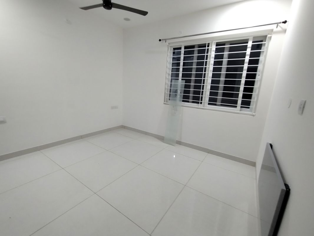 3 BHK + Pooja Room Apartment For Rent in Aparna Sarovar Zicon
