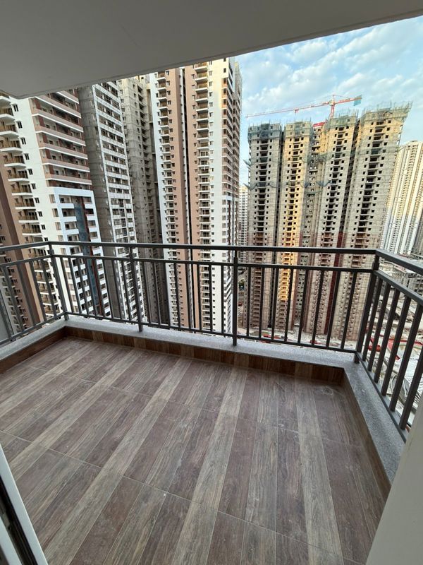 3 BHK + Pooja Room Apartment For Rent in Rajapushpa Provincia