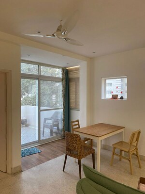 Living Room in 1 BHK Apartment at The Retreat Gurgaon, Sector 41 – for Rent