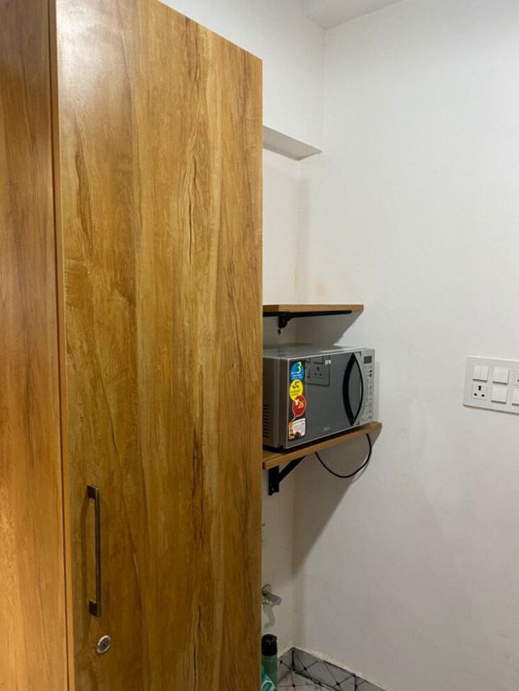 undefined, the-retreat-gurgaon 1 Bedroom 900 Sq.Ft. Apartment In Sector 41 Gurgaon 9946311