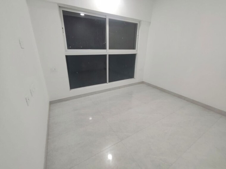 Room, space-paramount-tower 3 Bedroom 1172 Sq.Ft. Apartment In Kondhwa Pune 9946329