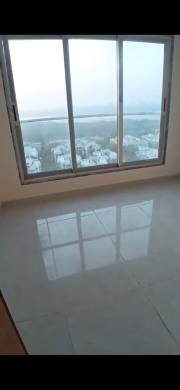 Bedroom in 2.5 BHK Apartment at Bharat Arize, Goregaon West – for Rent