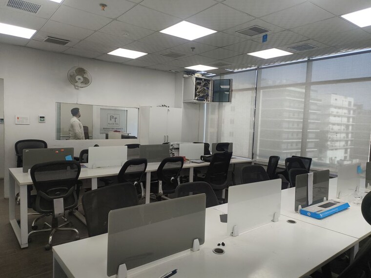 Team Area, industrial area Commercial Office Space 1300 Sq.Ft. In Industrial Area Mohali 9946365
