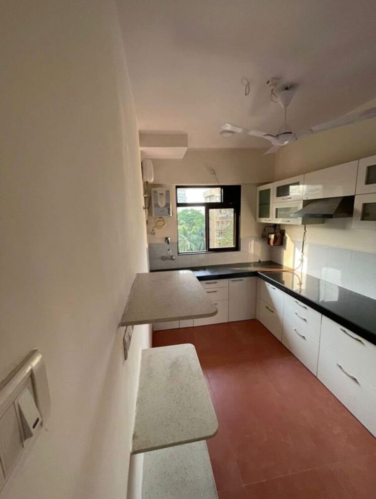 Kitchen, swastik-chs-vile-parle-west 2 Bedroom 700 Sq.Ft. Apartment In Vile Parle West Mumbai 9946377