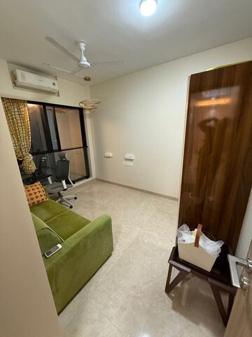 3 BHK Apartment For Rent in Raheja Sherwood, Goregaon East