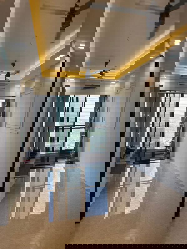 2 BHK 800 Sq.Ft. Apartment in Dosti Eastern Bay