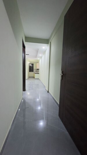 Building Lobby in 2 BHK Builder Floor at Palm Residency Chhatarpur, Rajpur Khurd Extension – for Rent