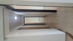 Furnished Amenities in 2 BHK Apartment at Dosti Eastern Bay, Wadala – for Rent