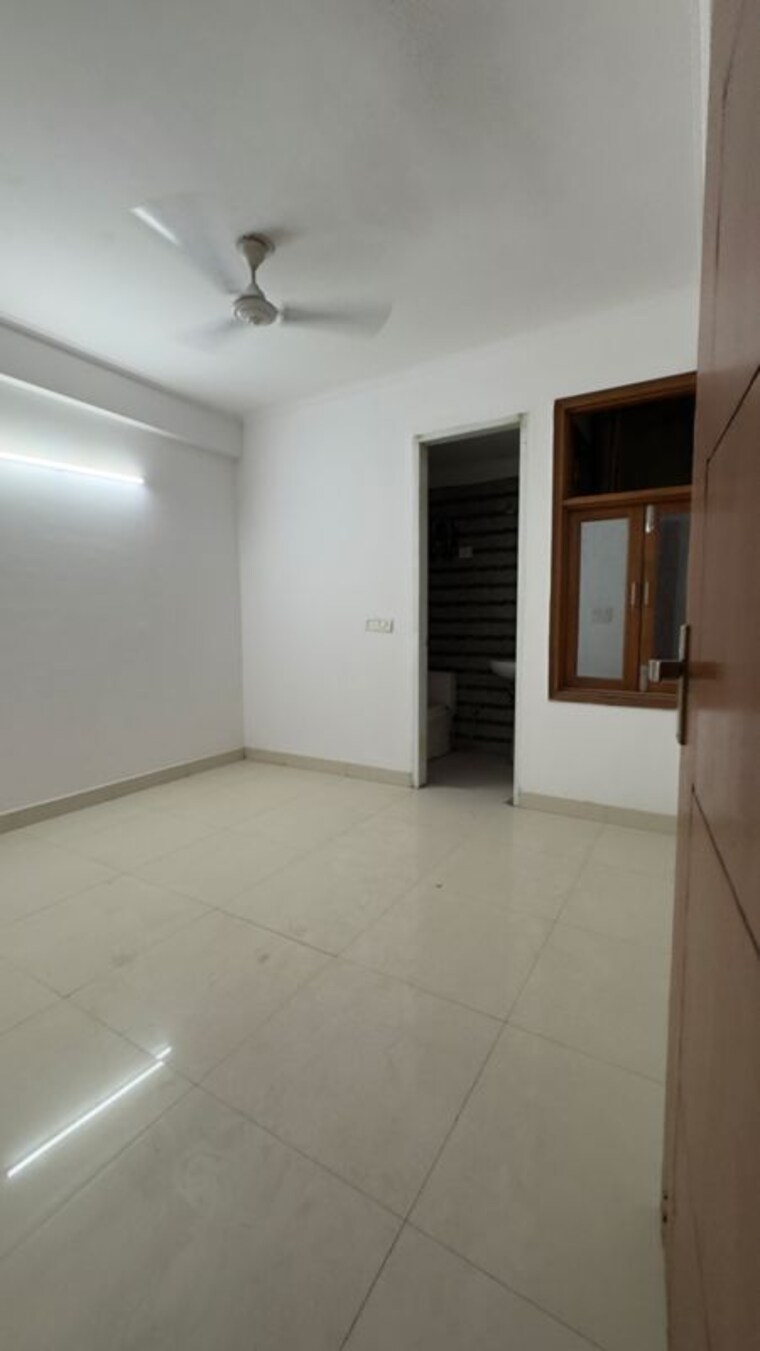 Room, palm-residency-chhatarpur 2 Bedroom 850 Sq.Ft. Apartment In Rajpur Khurd Extension Delhi 9946409