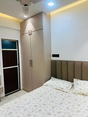 Room in 3 BHK Apartment at Trimity Stellar, Panch Pakhadi – for Rent