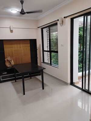 Room in 1 BHK Apartment at Dayanand Garden, Wanowrie – for Rent