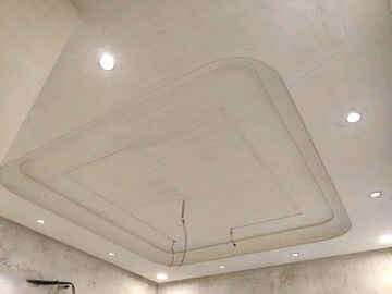 Room in 6+ BHK Villa at Sector 2 Wave City – for Sale