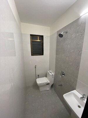 Bathroom in 3 BHK Apartment at Lodha Sterling, Kolshet Road – for Rent