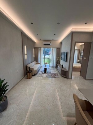 Building Lobby in 3 BHK Apartment at Hiranandani Meadows, Manpada – for Rent