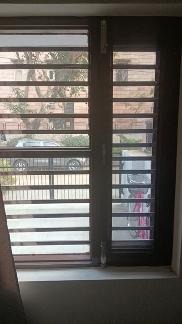 1 BHK Builder Floor – Exterior View View at Sector 37 - for Rent