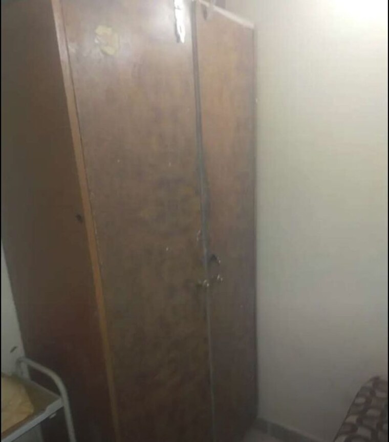 Bathroom, sector 37 1 Bedroom 750 Sq.Ft. Builder Floor In Sector 37 Chandigarh 9946461