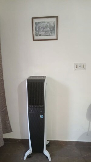 Furnished Amenities in 1 BHK Builder Floor at Sector 37 – for Rent