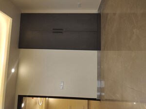Furnished Amenities in 3 BHK Builder Floor at East Of Kailash – for Rent