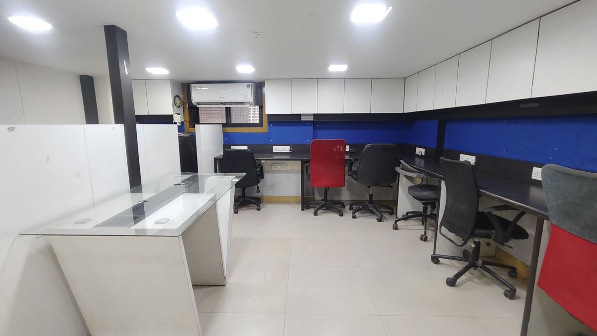 Office Space For Rent in Shree Kamdhenu Estate