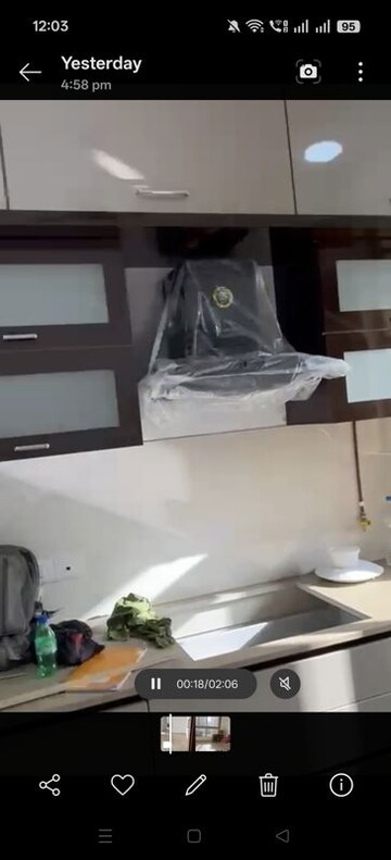 Team Area in 2 BHK Apartment at Hiranandani Delanna, Ghodbunder Road – for Rent