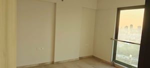 Room in 3 BHK Apartment at Adani Ten BKC, Bandra East – for Rent