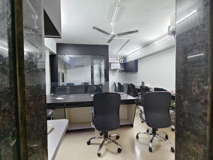 Team Area, kemp-plaza Commercial Office Space 370 Sq.Ft. In Malad West Mumbai 9946504