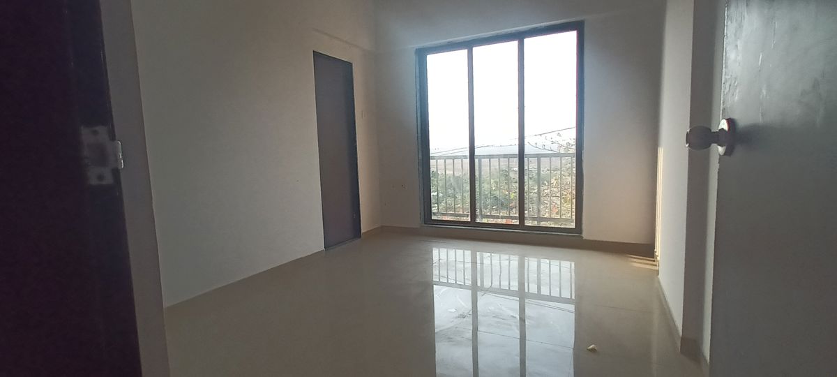 3 BHK + Extra Room Apartment For Rent in Ekta Parks Ville