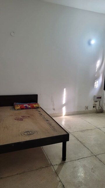 Bedroom in 2 BHK Builder Floor at Palam Vihar – for Rent