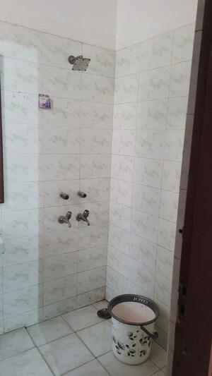 Bathroom in 2 BHK Builder Floor at Palam Vihar – for Rent