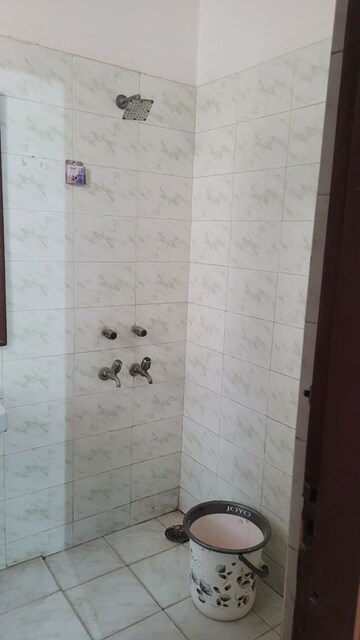 Bathroom in 2 BHK Builder Floor at Palam Vihar – for Rent