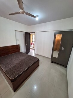 2 BHK + Pooja Room Apartment For Sale in Sonam Paradise CHS