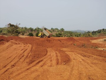  Plot For Sale in Dodamarg