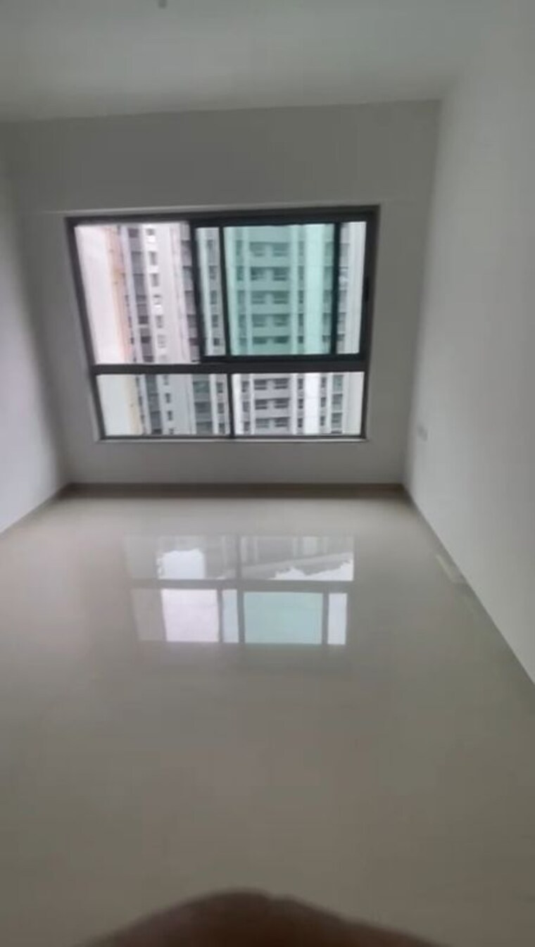 Room, kalpataru-immensa 2 Bedroom 637 Sq.Ft. Apartment In Kolshet Road Thane 9946542