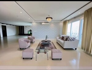 Master Bedroom in 4 BHK Builder Floor at Defence Colony – for Rent