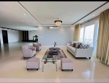 Master Bedroom in 4 BHK Builder Floor at Defence Colony – for Rent