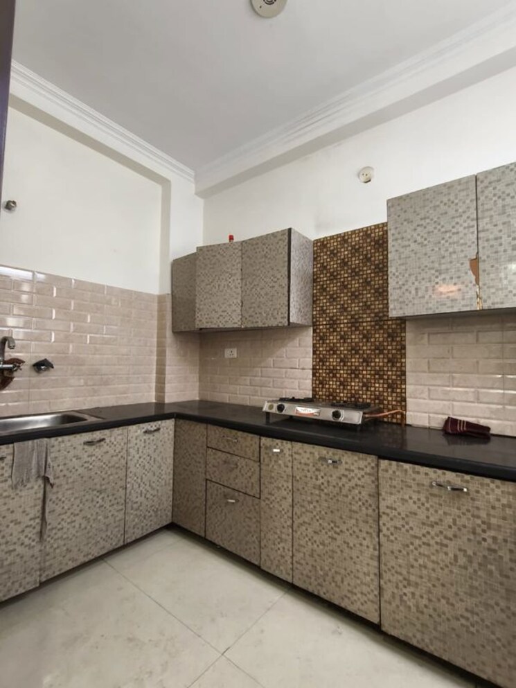 Kitchen, saket 2 Bedroom 950 Sq.Ft. Builder Floor In Saket Delhi 9946574