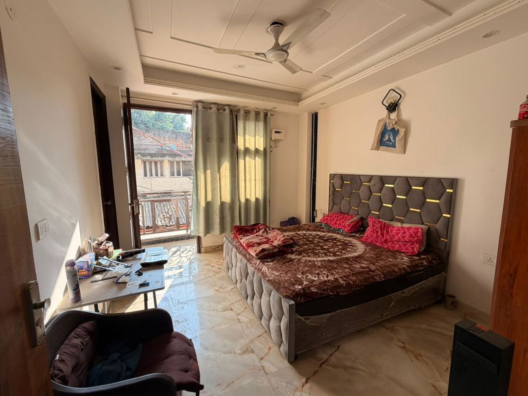 2 BHK + Study Room Builder Floor For Rent in Saket