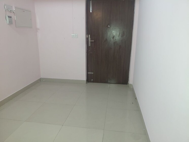 Room, awho-6a 3 Bedroom 983 Sq.Ft. Apartment In Vrindavan Yojna Lucknow 9946577