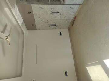 Master Bedroom in 3 BHK Builder Floor at Sector 46 – for Rent