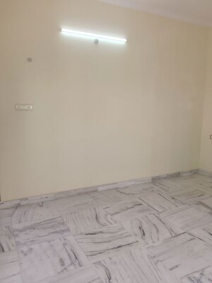 Room in 2 BHK Apartment at Narsingi – for Rent