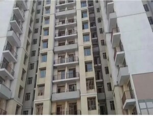 1 BHK Apartment For Rent in Auric City Homes, Sector 82