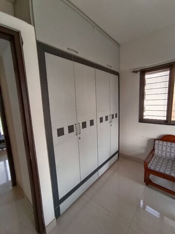 Master Bedroom in 2 BHK Apartment at Ankur Building, Malad West – for Rent
