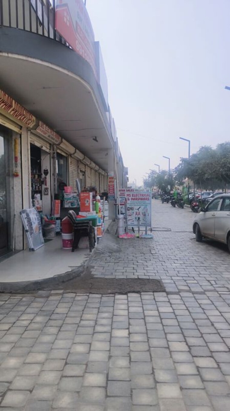  Parking, amolik-sankalp 3 Bedroom 645 Sq.Ft. Apartment In Sector 85 Faridabad 9946649