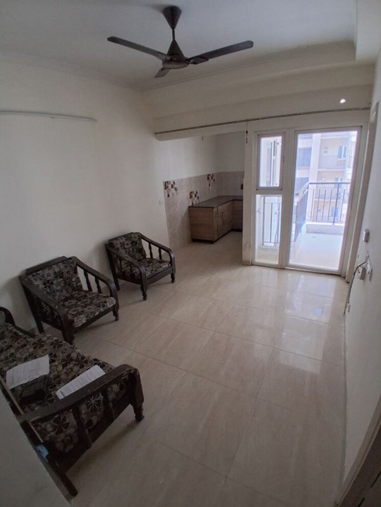 Living Room, sector 3 4 Bedroom 3500 Sq.Ft. Villa In Sector 3 Noida 9946663